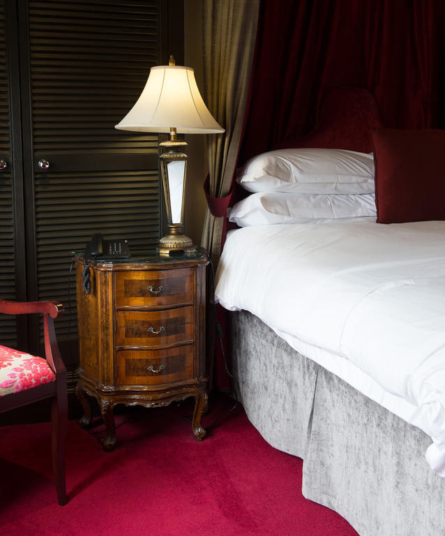 Balmoral Hotel Harrogate Oda fotoğraf