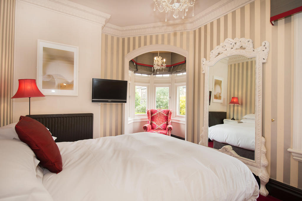 Balmoral Hotel Harrogate Oda fotoğraf